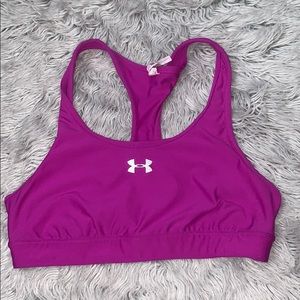 Under armour sports bra 💕